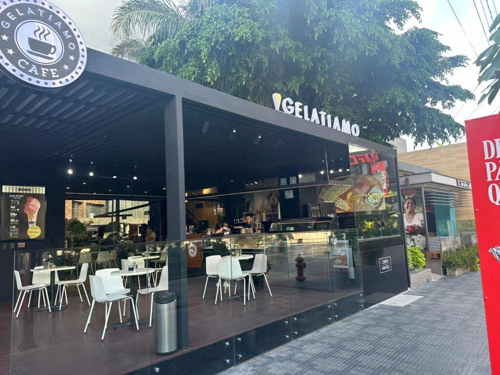 Gelatiamo Ventura Mall Bolivia